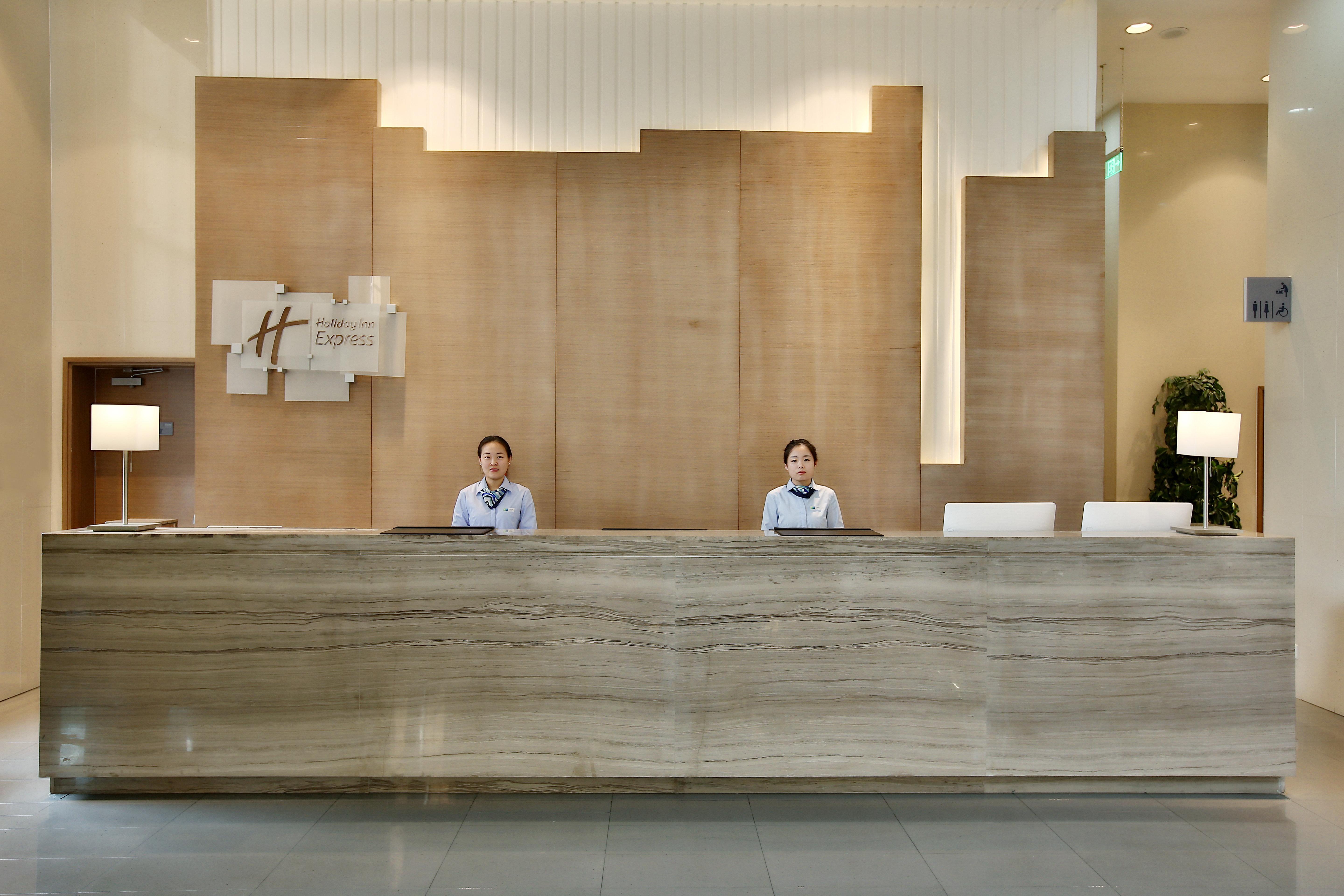 Holiday Inn Express Langfang Park View By Ihg エクステリア 写真